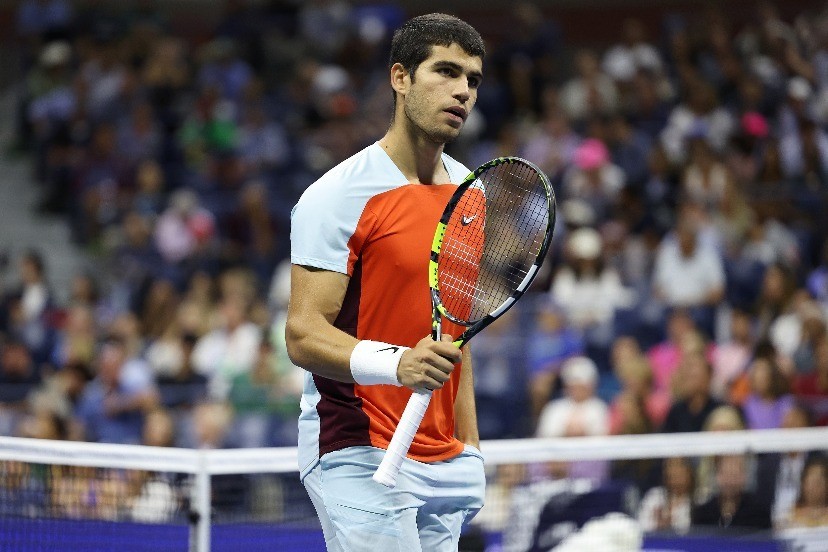 老牌强队稳 老牌强队稳