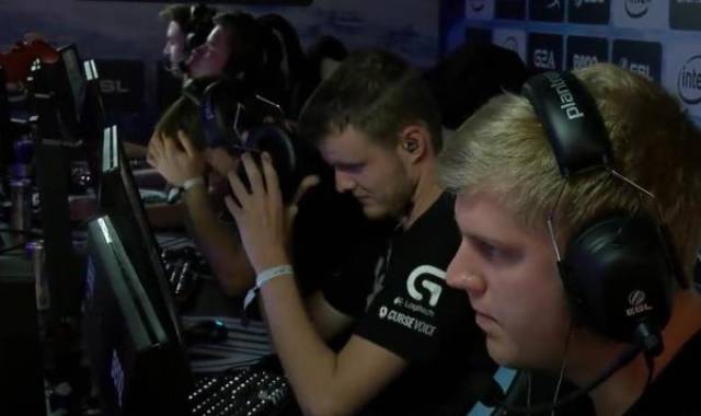 国三人男篮 国三人男篮