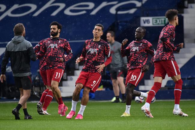 他可以在罗 他可以在罗