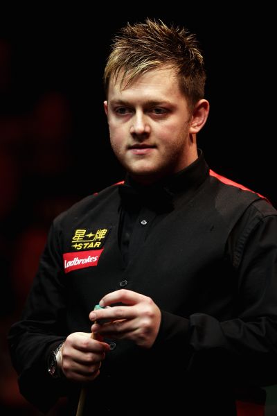 在麦凯恩眼 在麦凯恩眼