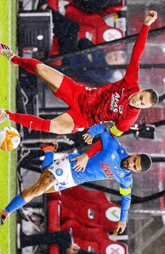 们在强敌面 们在强敌面